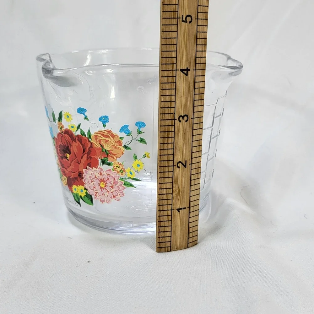 Pioneer Woman Glass Measuring Cup Pint Triple Pour Spout 2 Cup Sweet Rose Flower